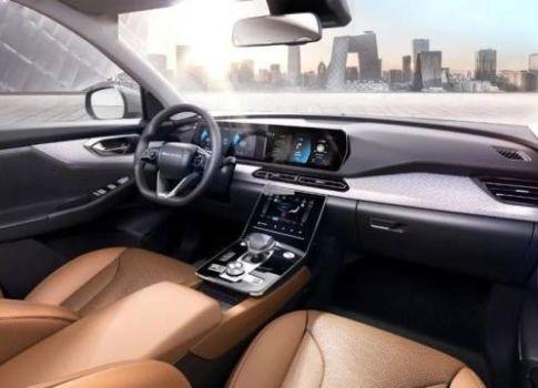 阿龙和国产车对比视频,性能对决，谁才是真正的王者？