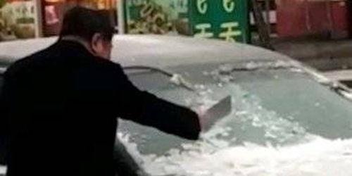 国产玻璃除冰视频,高效便捷，冬季出行无忧