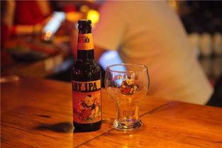 老外评国产精酿白酒视频,老外眼中的独特魅力与品鉴体验