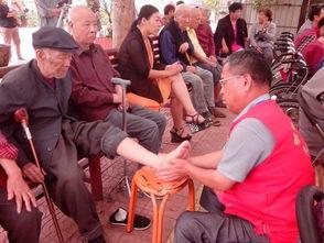 国产修脚工视频,揭秘国产修脚工的精湛技艺与传承之路