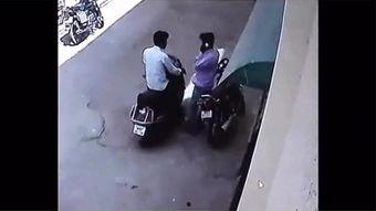 国产魔托车骑行视频,速度与激情的视觉盛宴